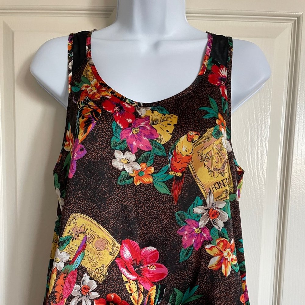 Vacation & Flower Top - Picture 2 of 5